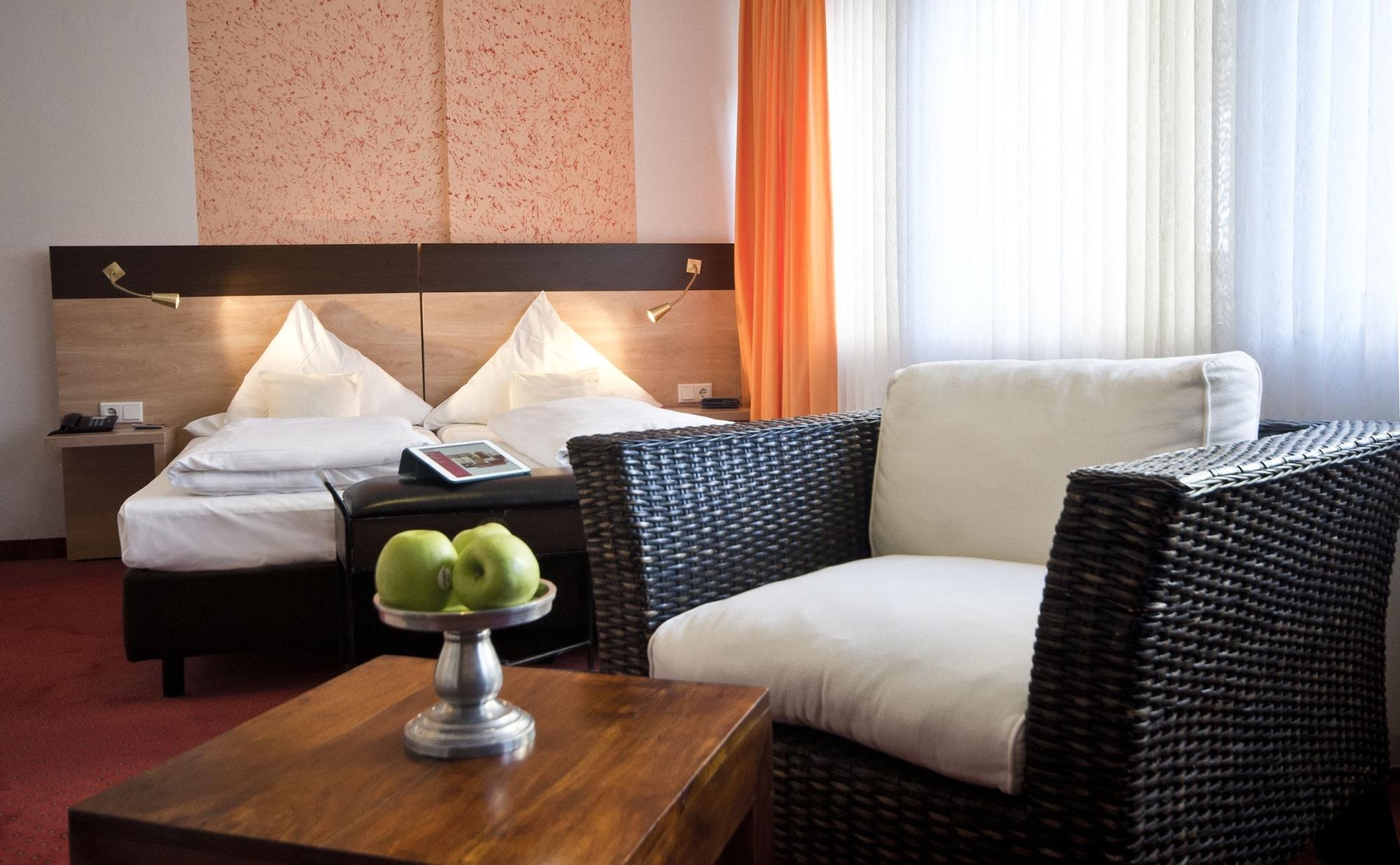 Hotel Cascade Superior Ντίσελντορφ Εξωτερικό φωτογραφία